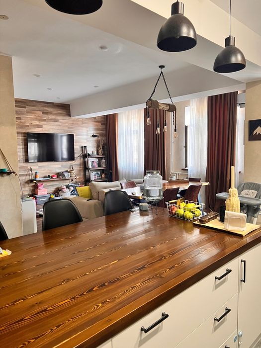 4х комнатная квартира (118кв.м) с ремонтом, Алмазарский район