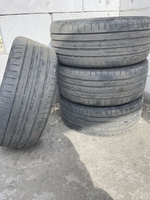 Cauciucuri dunlop 225/45R17