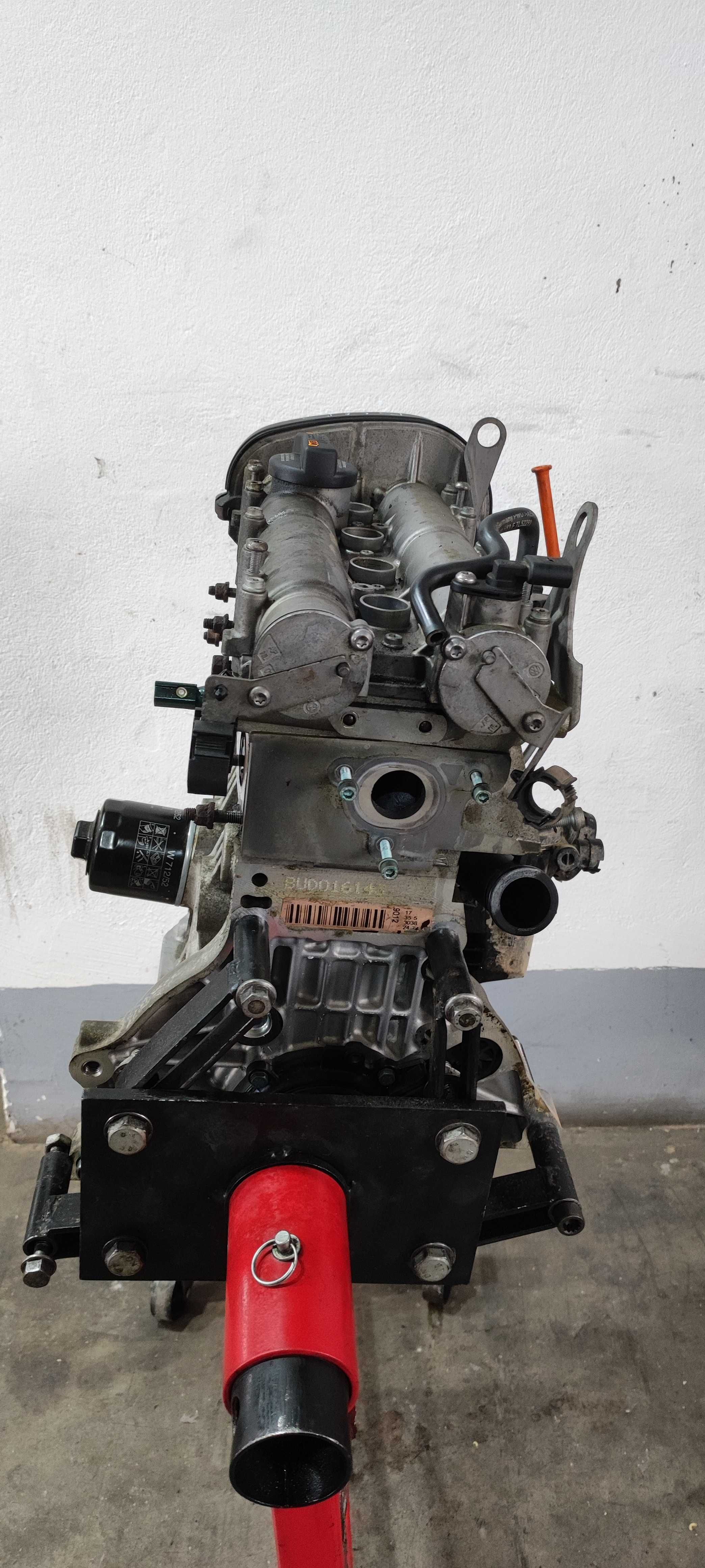 Motor fara anexe volkswagen vw golf 5 plus 1.4 TSI cod motor BUD