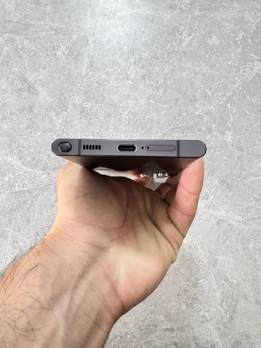 Samsung Galaxy S22 Ultra 12/256GB