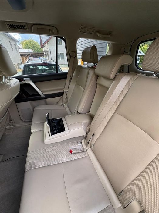Toyota Land Cruiser - Luxury edition, 60th anniversary