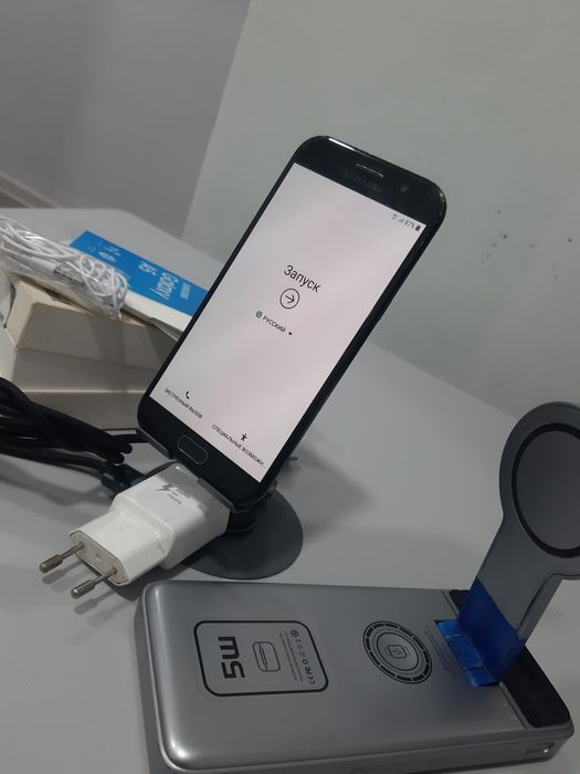 A5 2017 sotiladi karopka dakument  ful + poverbank.