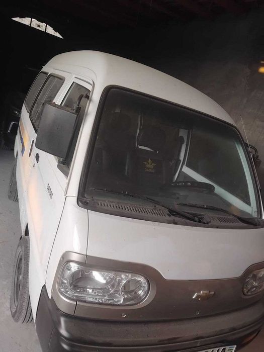 Damas sotiladi delux