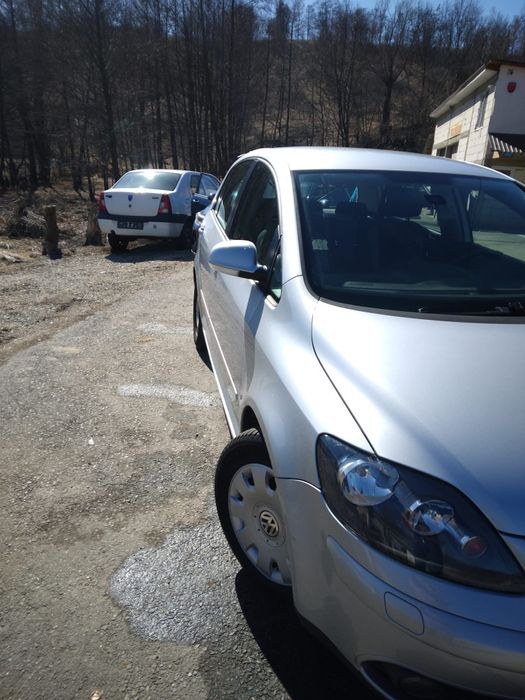 Golf 5 plus benzină 1.6 fsi