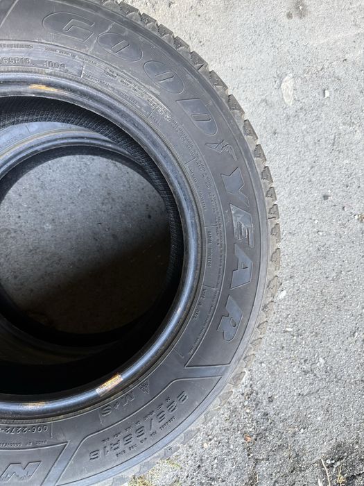 Зимни гуми Goodyear 225/65 R16