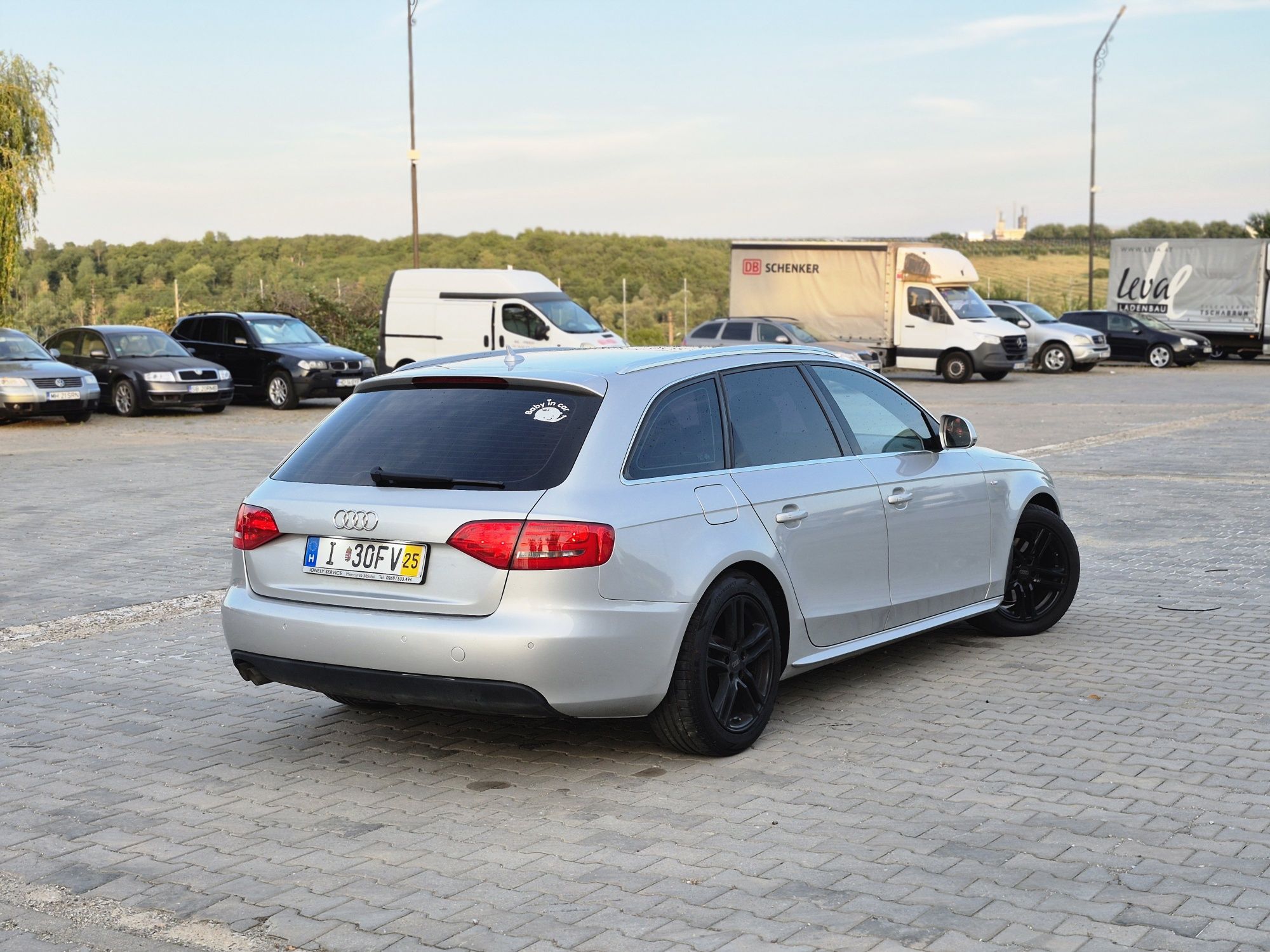 Audi a4 b8 S-line 2.0 tdi 143 cp