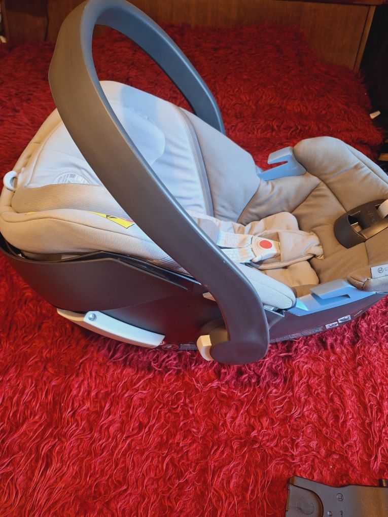 Столче за кола cybex aton 5
 cybex aton 5
Монтаж в колата - без база ,