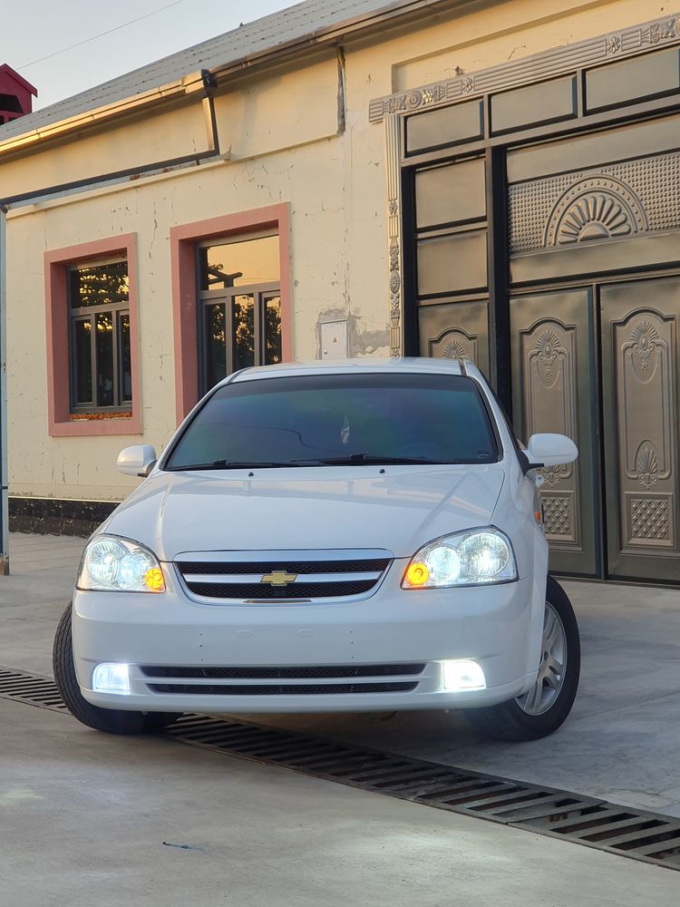 Lacetti 1.8 2010 holati ideal