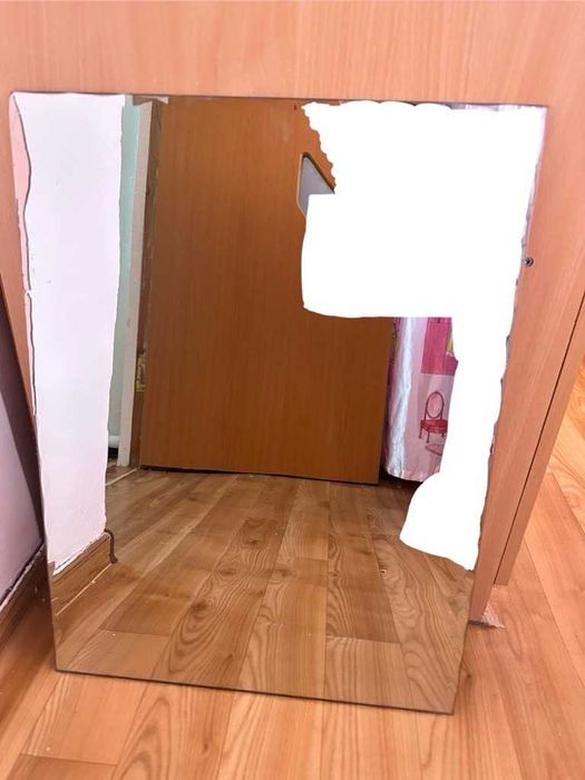 Зеркало для комнаты