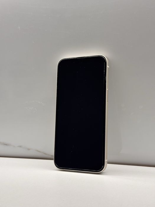 Продам Iphone 13 в идеале