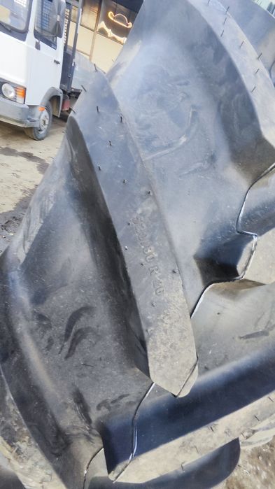 Roti noi TAF (anvelope Michelin 18.4 R26) pentru punți vola ZF 55C