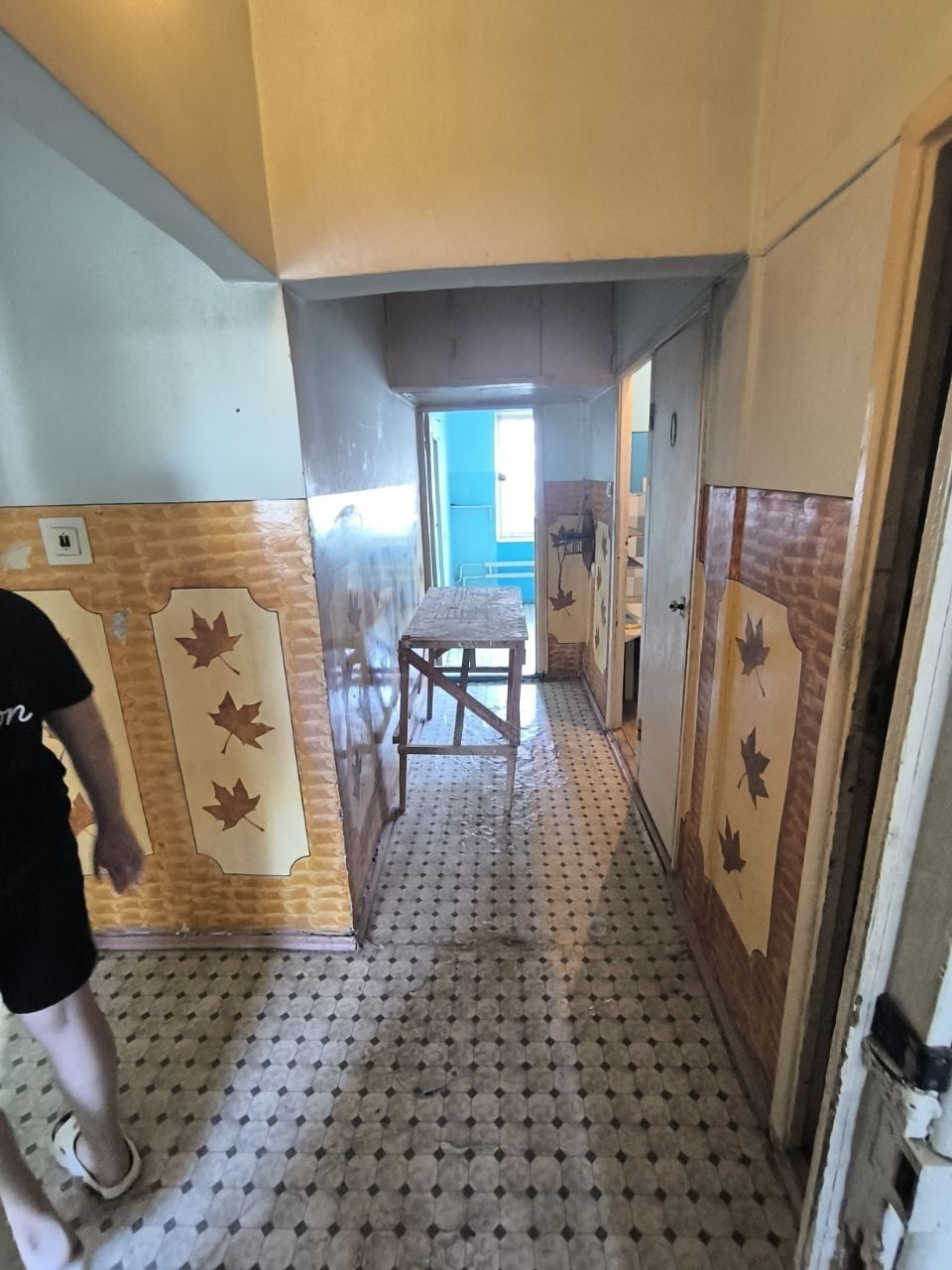 Срочно продаётся своя 4х-комн квартира. Сергели 4 ( начало) 92 м²