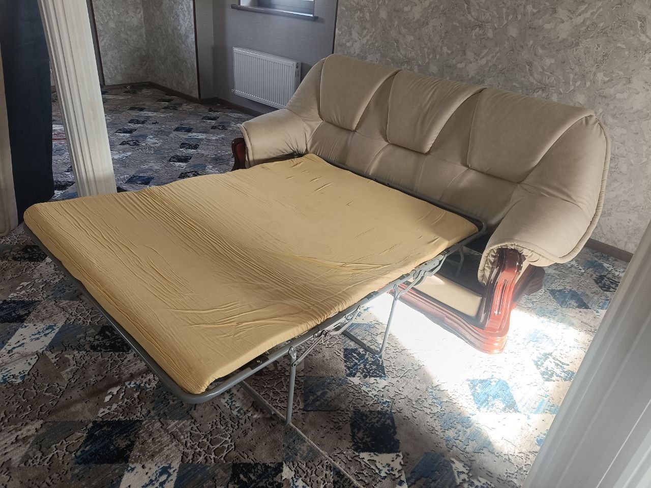 Продам раскладной диван