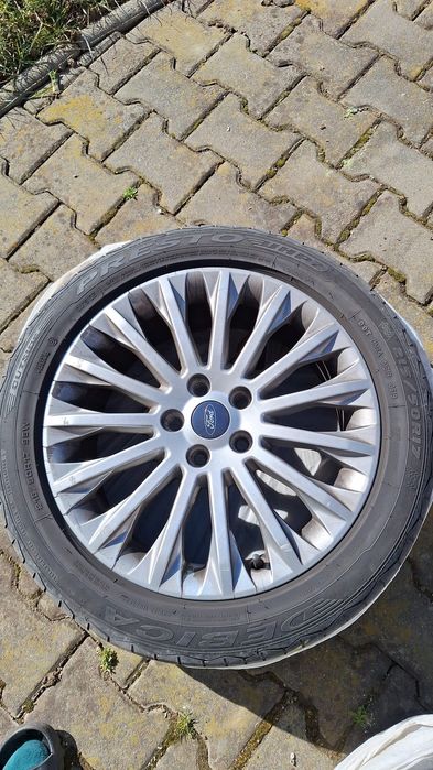 Jante Ford 17” echipate cu cauciucuri de vară