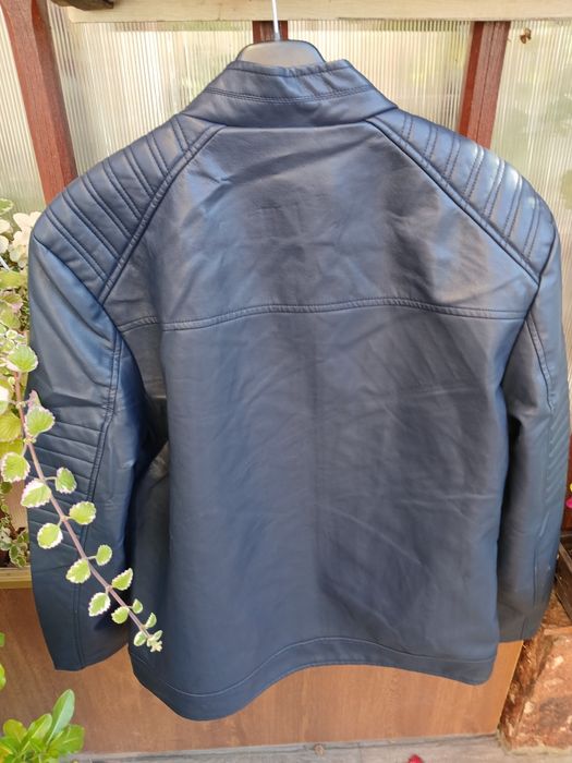 Vind geacă piele nouă