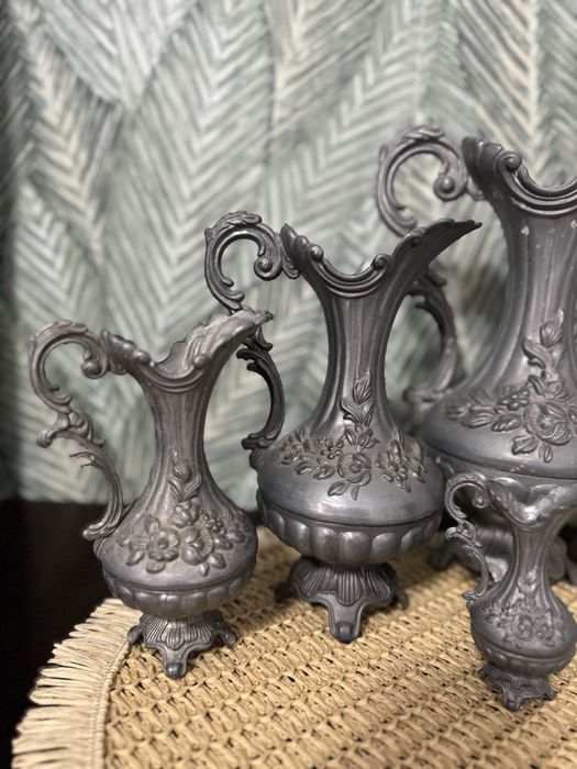 Set Vaze Peltrato cu picior, formată din 4 piese,PRET FIX