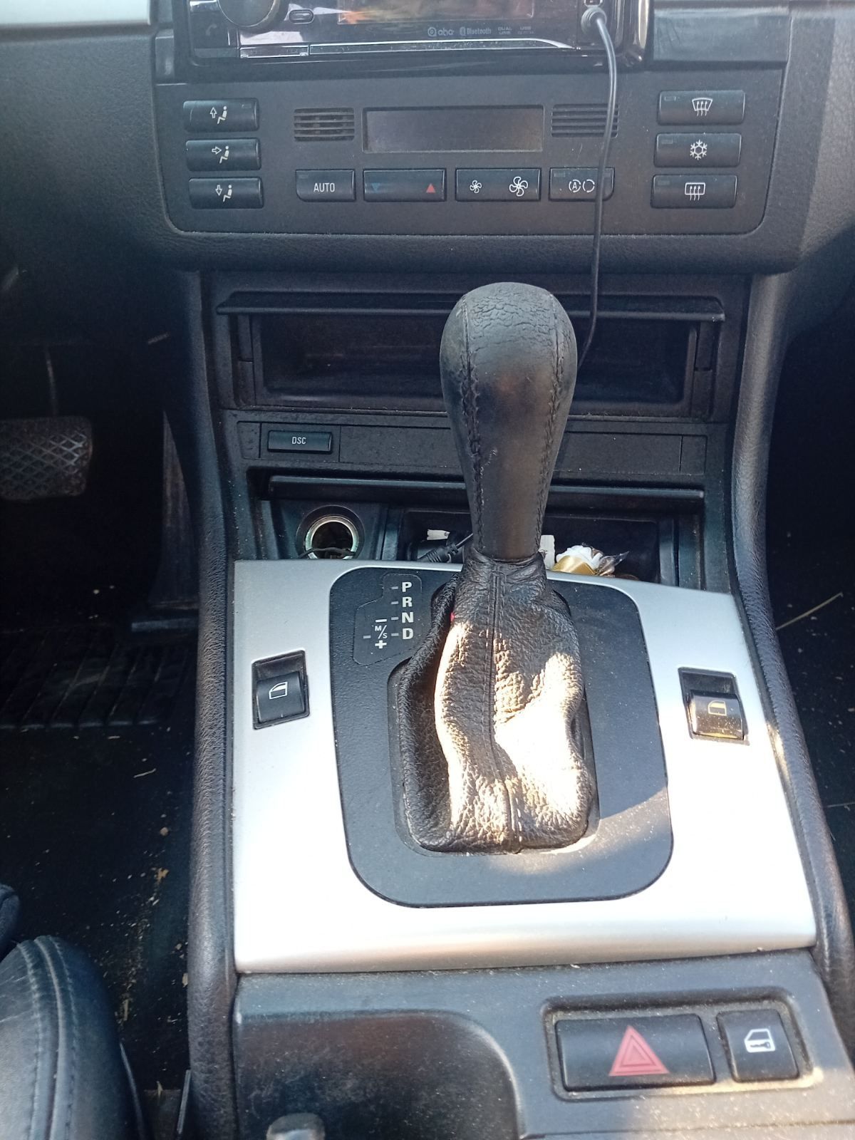 BMW 320 дизел  150 к.с автоматик 2004 година