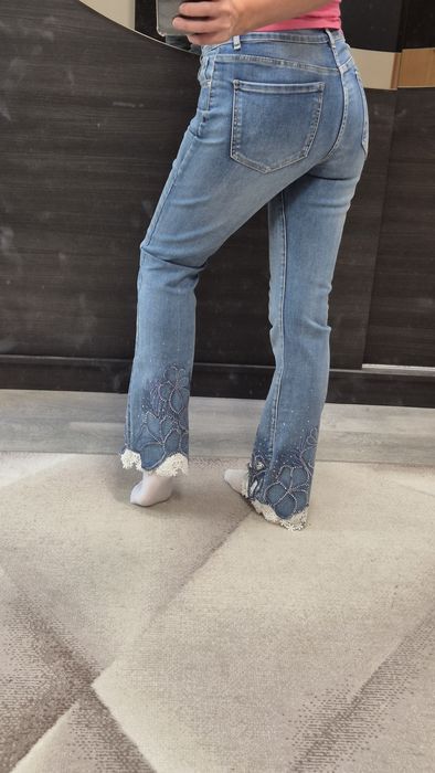 Blugi nepurtati, marime 38