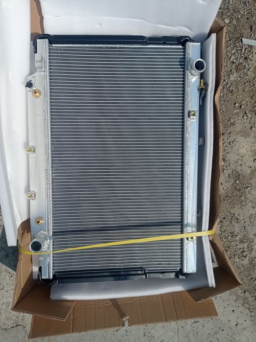 Радиатор на tlc80, land cruiser 80, Ленд Крузер 80 1hdft