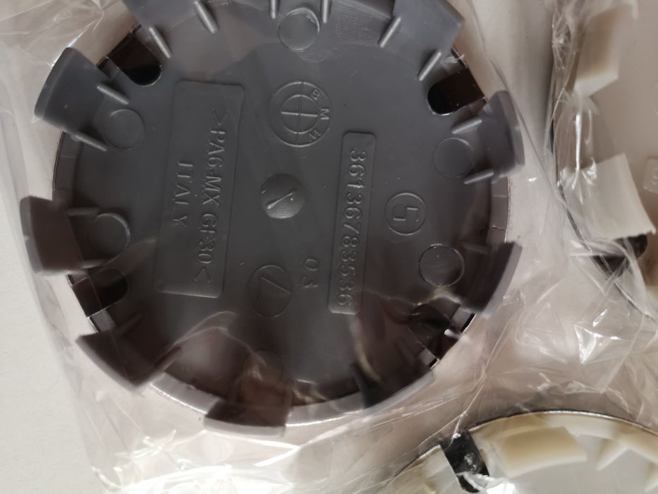 Capace jante BMW originale 68mm