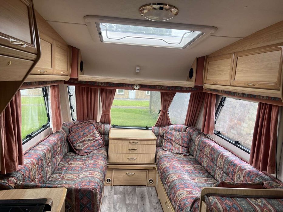 каравана Abbey Windrush без забележки