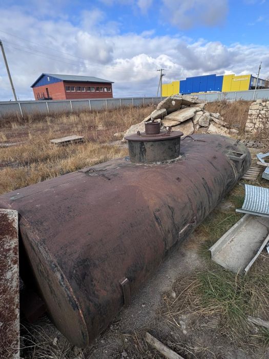 Срочно продам бак