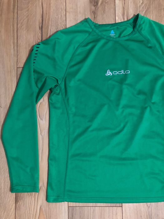 ODLO-bluza sport cu maneca lunga , in stare impecabila pt barbati M