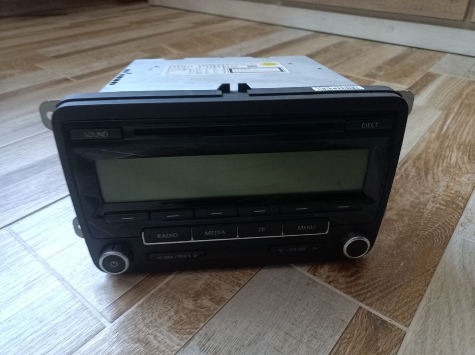VW радио с диск оригинално