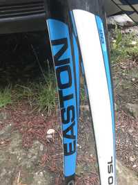 Furca Easton carbon (Cursiera)
