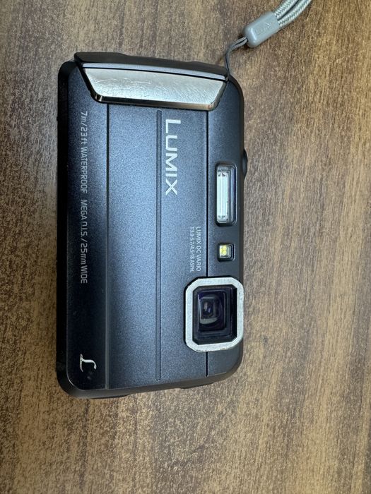 Panasonic Lumix DMC-TS25 16.1 MP Tough Digital Camera