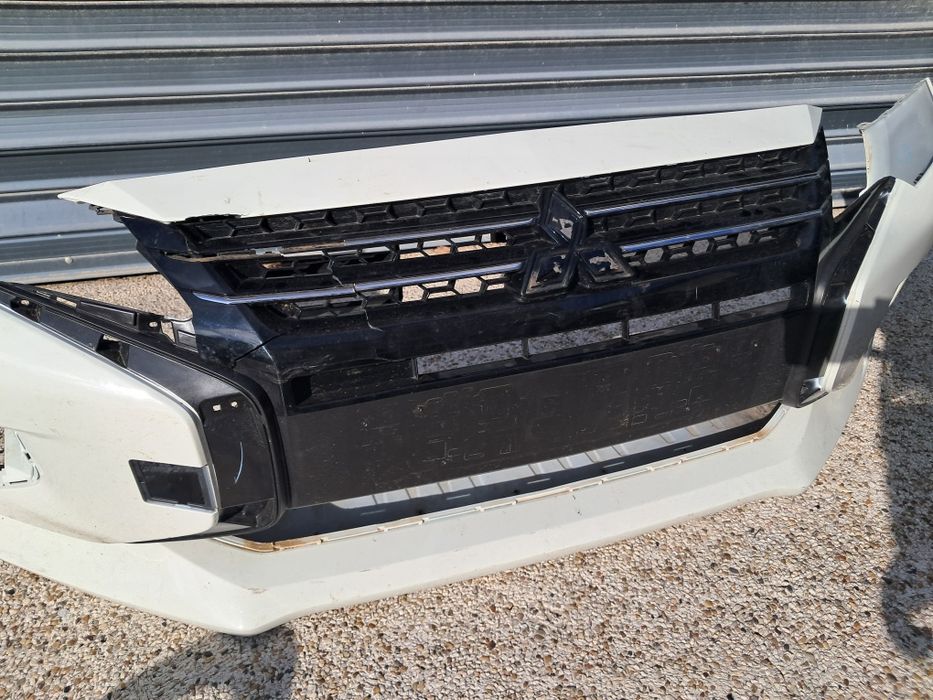 Предна броня Mitsubishi Spase Star 3,,  2018/22 г