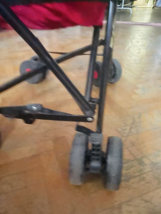 Carucior tip umbrela
