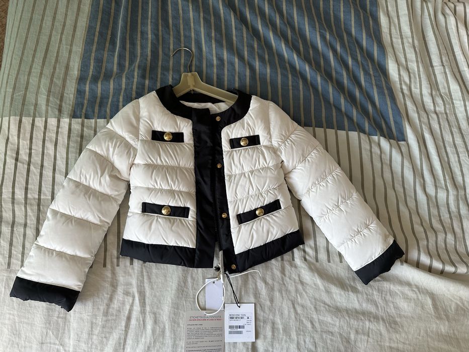 Детско зимно яке Moschino бяло