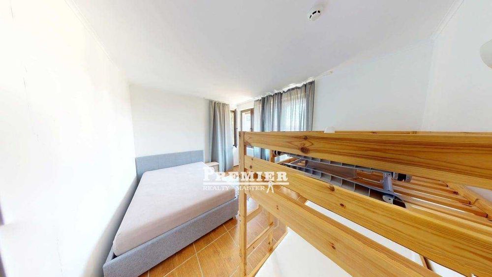 Продава се Тристаен апартамент в к.к. Слънчев бряг - 90000 кв.м за 1 €/кв.м - Снимка #9