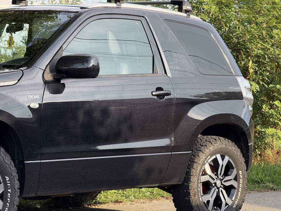 Suzuki grand vitara pregatit off-road