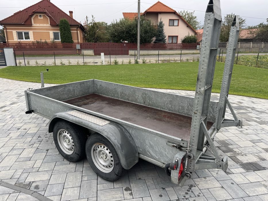 Humbaur remorca transport utilaje