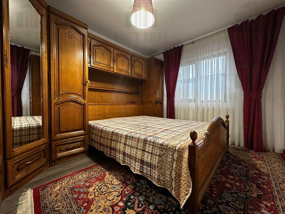 Mobila dormitor lemn masiv