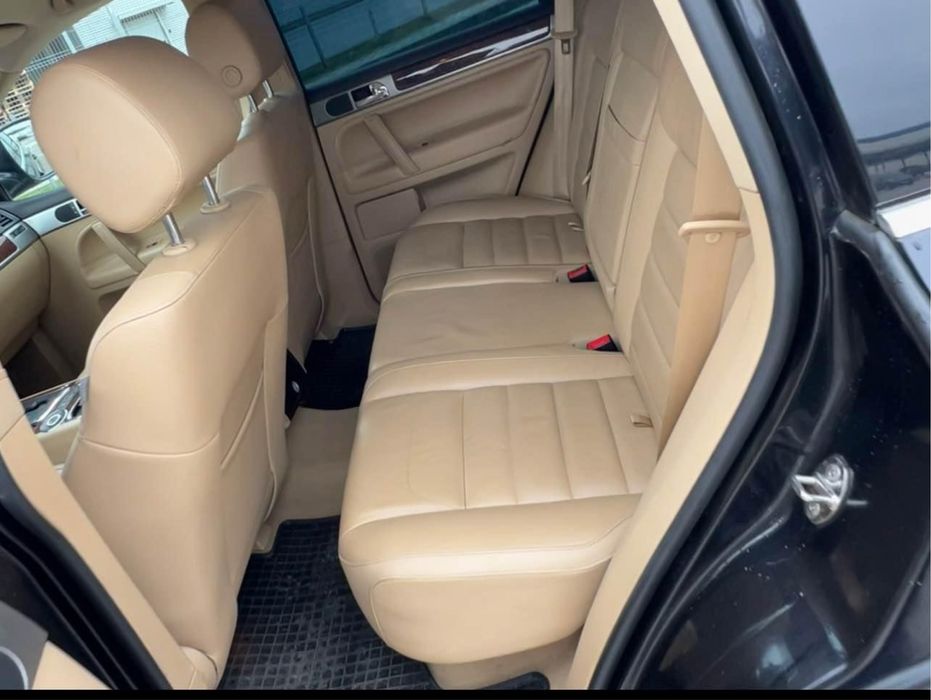 Vând/Schimb Touareg 7L facelift