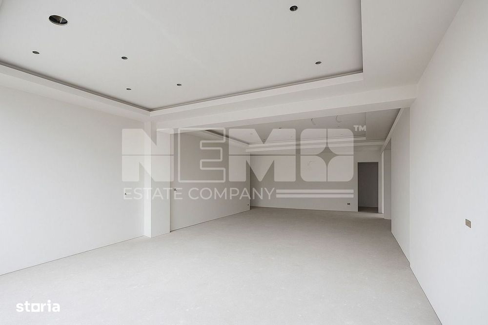 | Apartament 3 camere | Etaj 1 |  Rădăuți | Judetul Suceava |