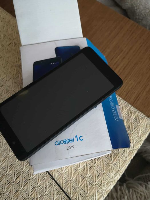 Телефон Alcatel 1c