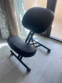 Scaun genunchi ergonomic