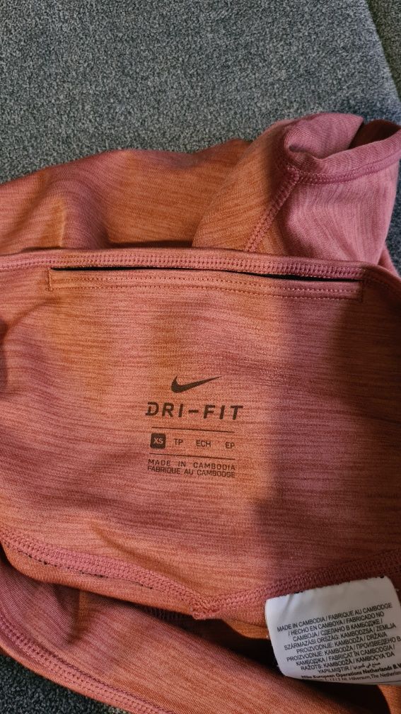 Nike original клин,тениски Nike, Рокля Le Coq Sportif Kappa
