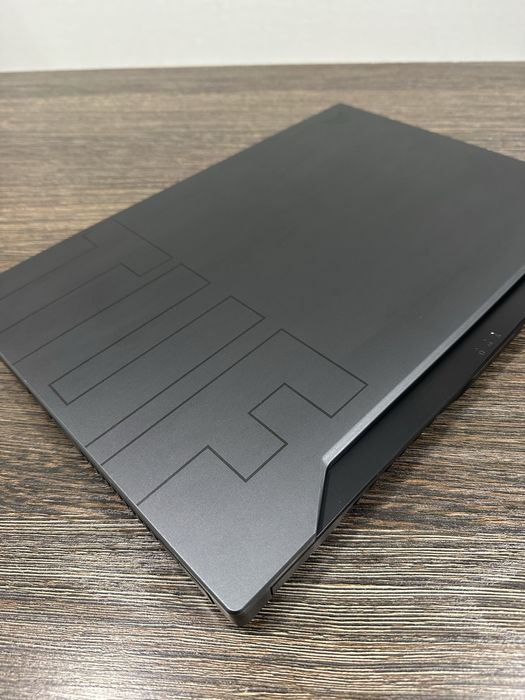 мощный 8-ядерный i7 ноутбук Asus TUF Gaming Dash F15, для игр и график