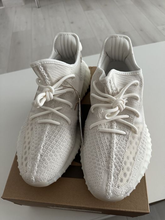 Yeezy Boost 350 V2 Bone
