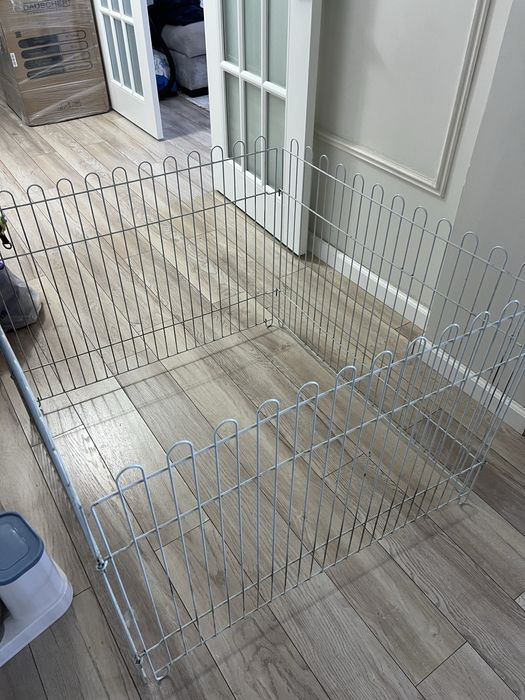 Вольер для каартирной собаки
