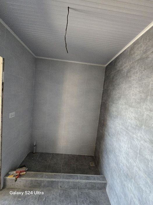 Qiziltepada hovli sotiladi