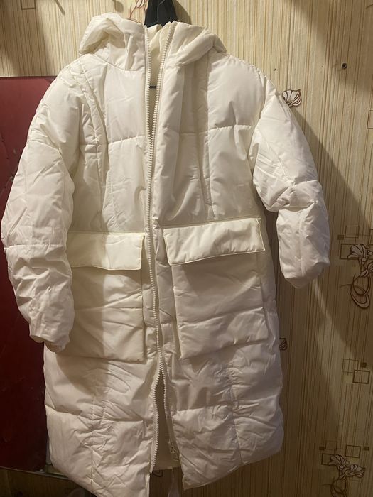 Продам куртку женскую