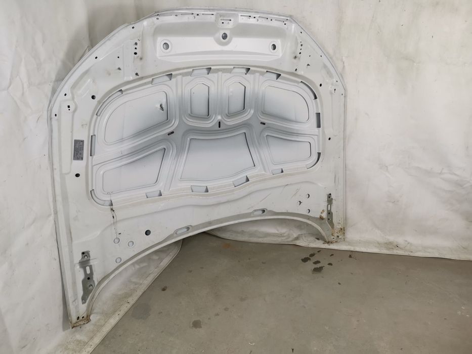 Преден капак Ауди А4 Б9 / Audi A4 B9 Оригинален