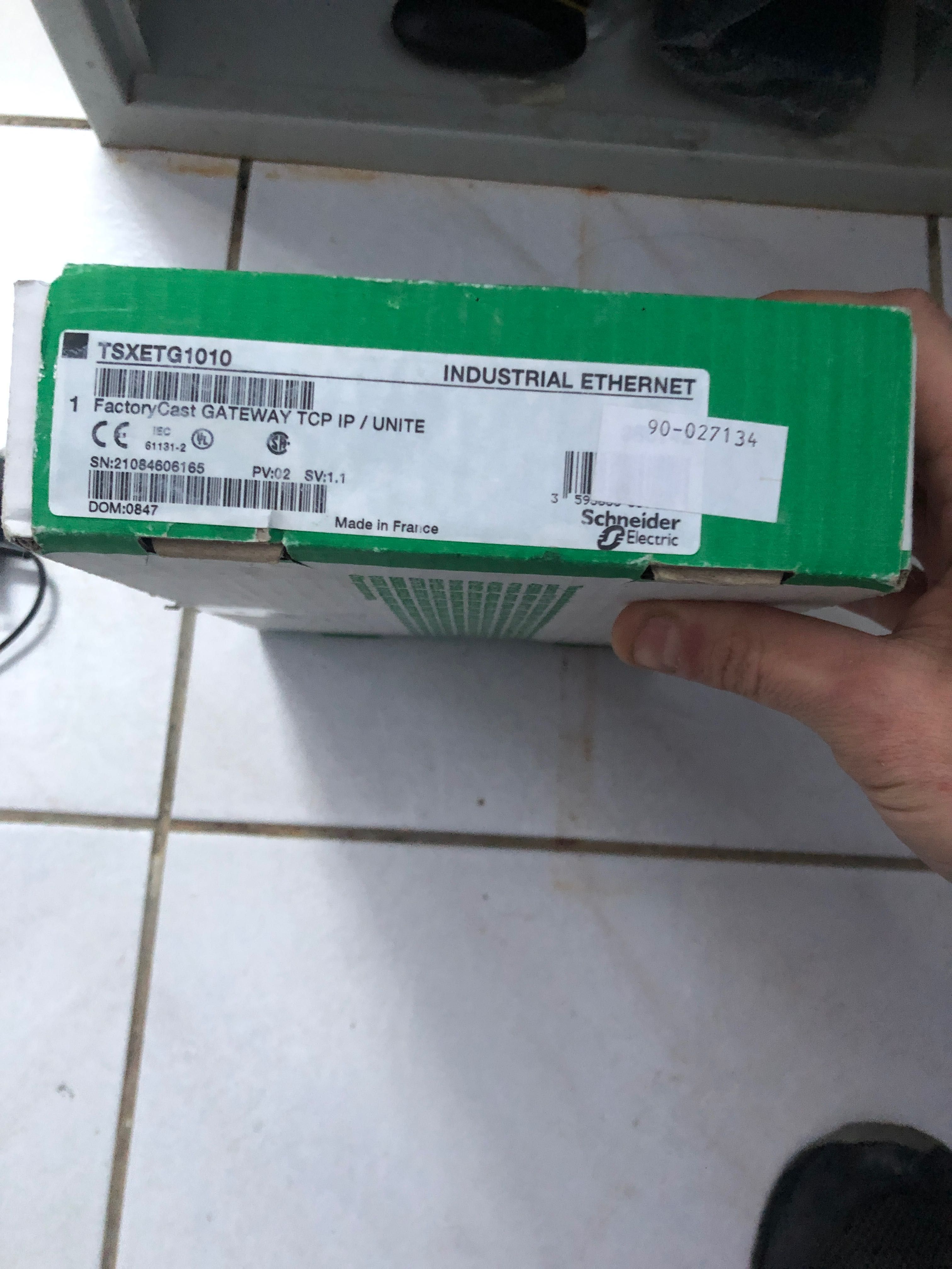 Schneider Electric tsx etg 1010 ПЛК tsxetg 1000 tsxetg1010