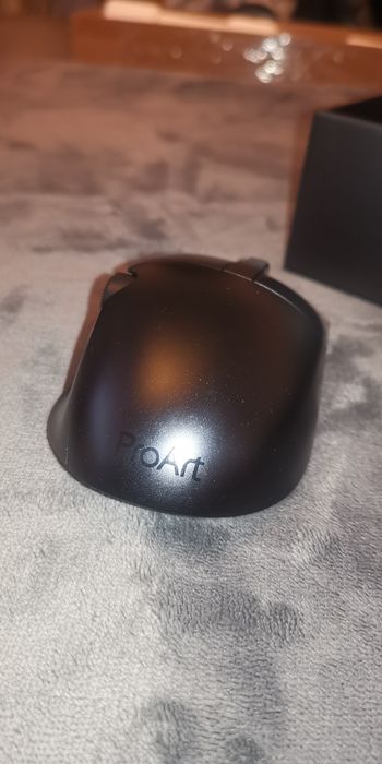 Mouse Asus Pro Art MD 300, ca nou, puțin folosit